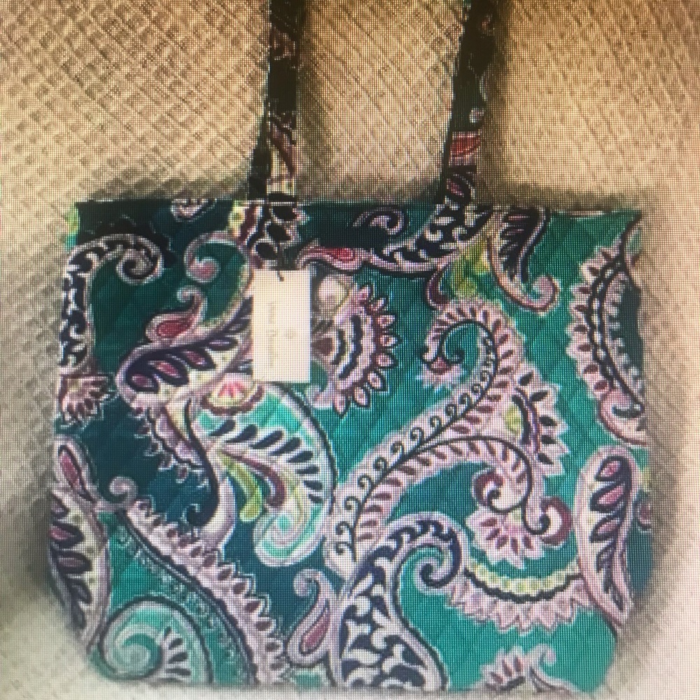 Vera Bradley Waikiki Paisley Essential Tote